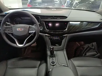 Cadillac XT6