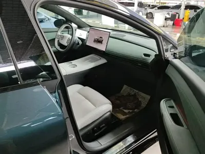 Nissan N7