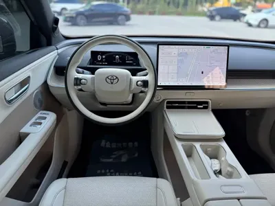 Toyota 铂智3X