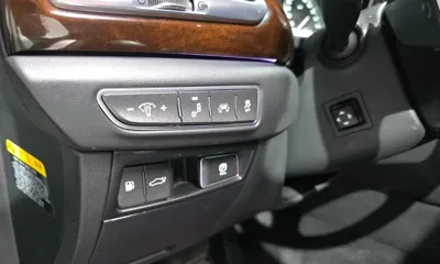 Genesis EQ900