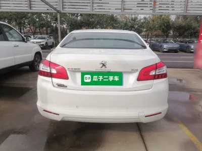 Peugeot 408