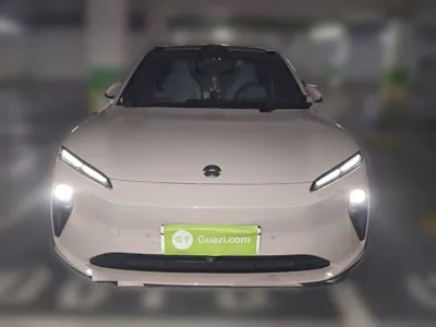 Nio ET5
