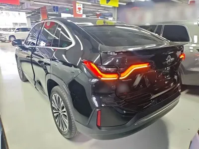 Nio EC6