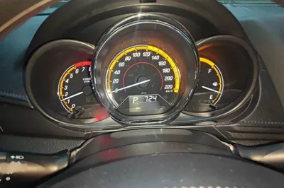Toyota YARiS L Zhi Xuan