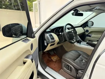 Land Rover Sport