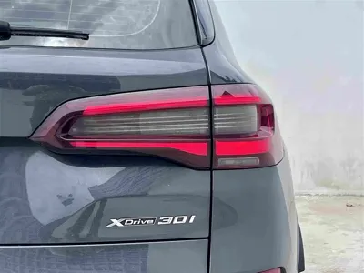 BMW X5 (Import)