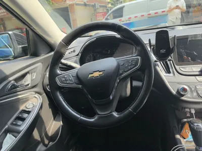 Chevrolet Malibu XL