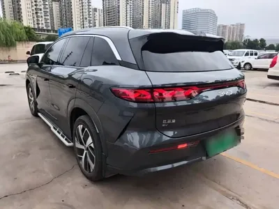 BYD 唐L