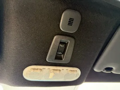 Infiniti ESQ