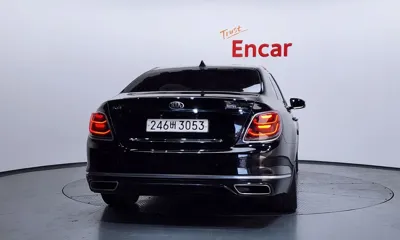Kia K9