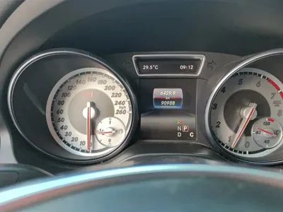 Mercedes-Benz CLA (Import)