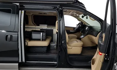 Hyundai Starex
