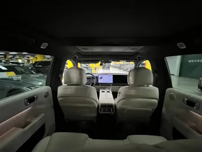 Li Auto Li L7