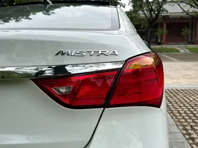 Hyundai Mistra