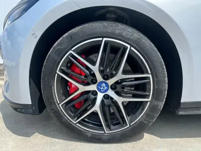 BYD 汉L