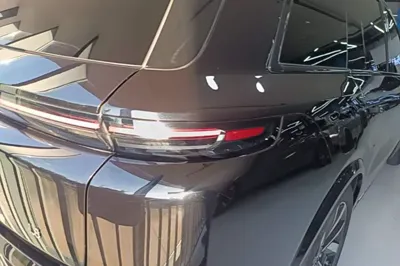 Li Auto L8