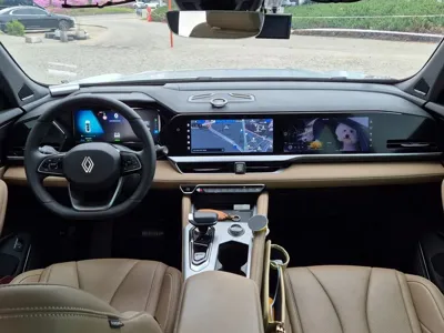 Renault-KoreaSamsung Grand Koleos