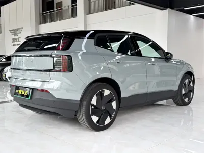 Volvo EX30