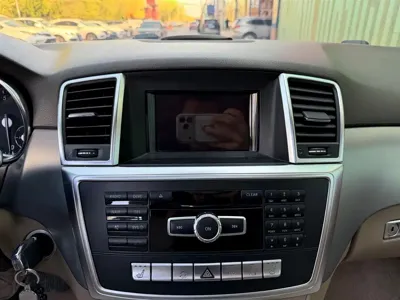 Mercedes-Benz M-Class