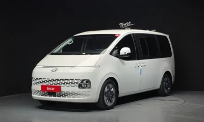 Hyundai Staria