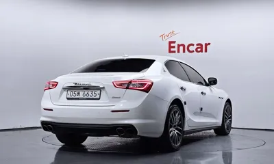 Maserati Ghibli