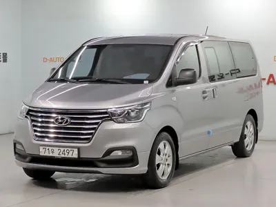 Hyundai Starex