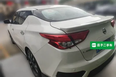 Nissan Lannia