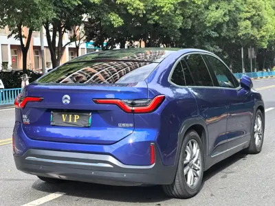 Nio EC6