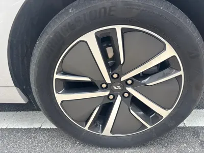 Li Auto Li L6