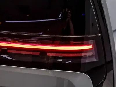Li Auto Li MEGA