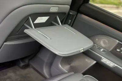 Nio ES8