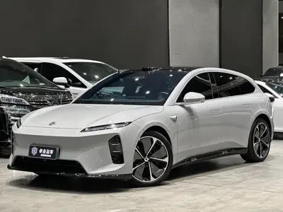Nio ET5T