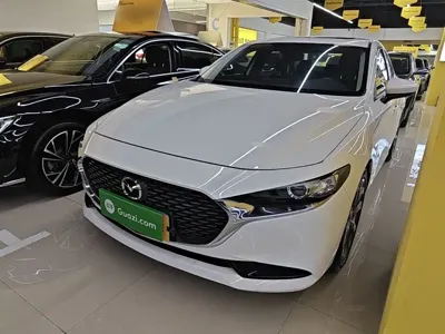 Mazda 3 Axela