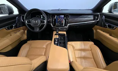 Volvo V90