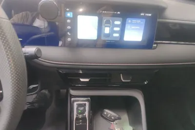 Roewe i5