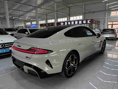 Xiaomi SU7