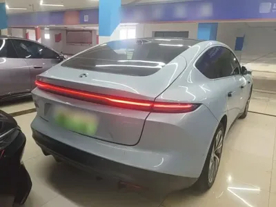 Nio ET5