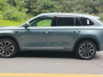 Geely Xingyue L