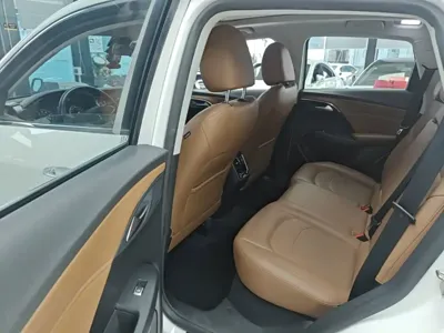Borgward BX7