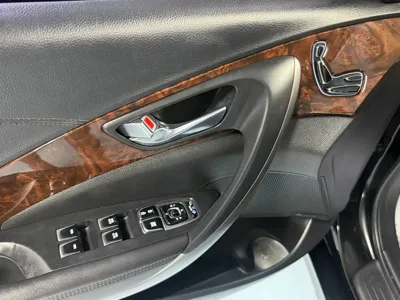 Hyundai Aslan