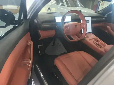 Nio EC7