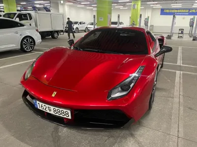 Ferrari 488