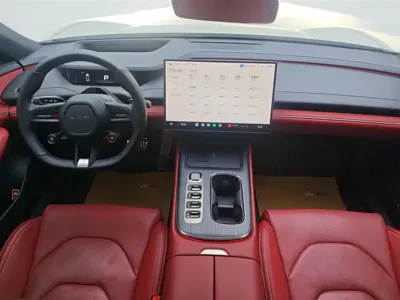 Xiaomi SU7