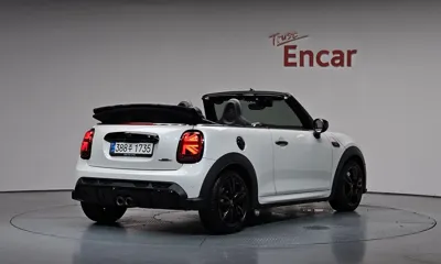 MINI Cooper Convertible