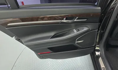 Genesis EQ900
