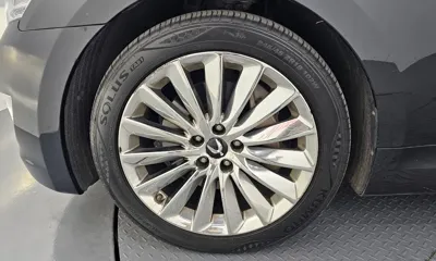 Hyundai Equus