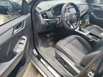 Roewe RX5