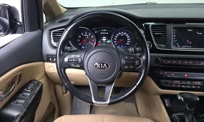 Kia Canival