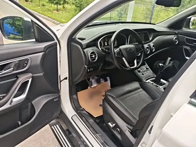 JAC Refine S7
