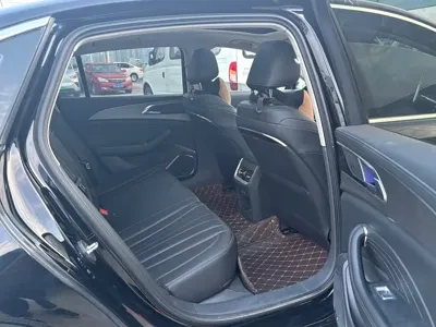 Hongqi Hongqi H5